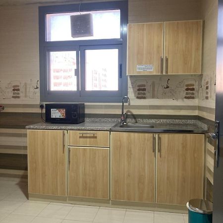 Paris Furnished Apartments - Tabasum Group Аджман Екстер'єр фото